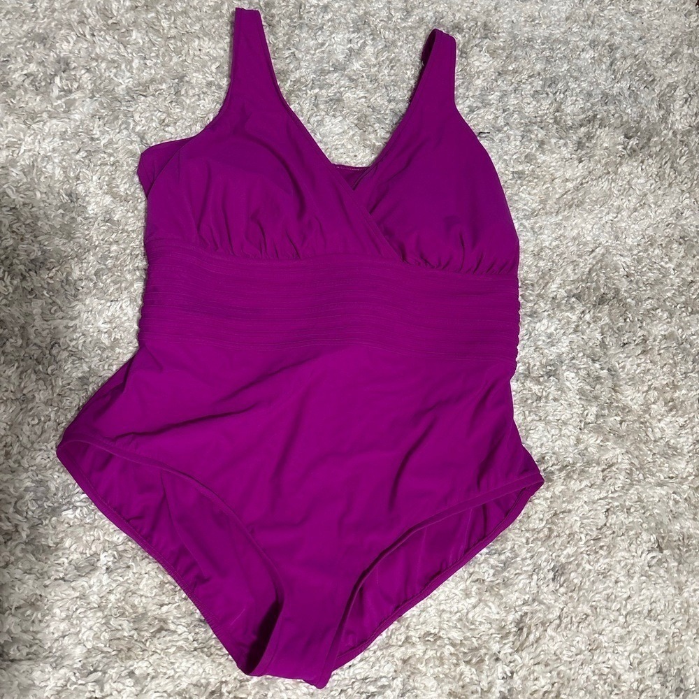 Aqua green Women Plus Size 24 Magenta Surplice One Piece Swimsuit 677511 nwot